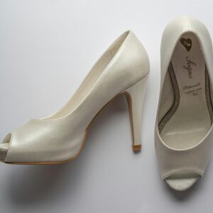 peep toes